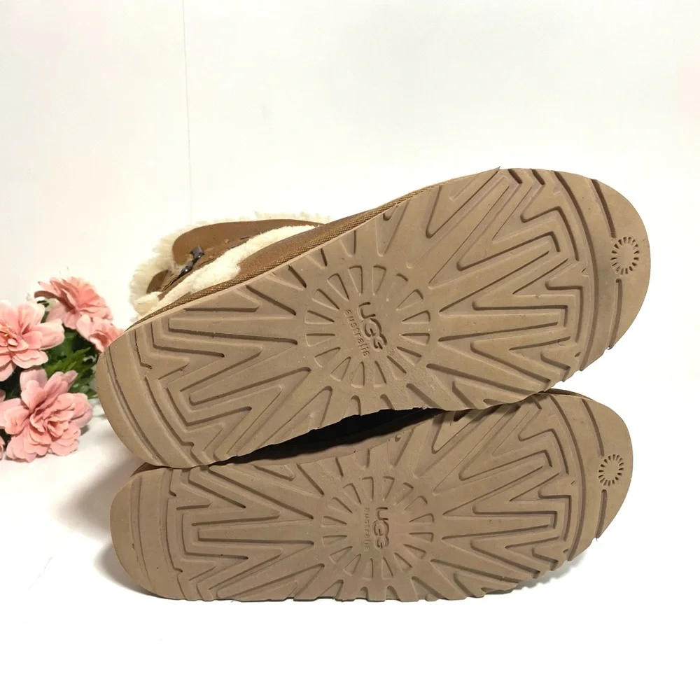 UGG Skylah Vintage Chestnut Leather Sheepskin Buckle Boots